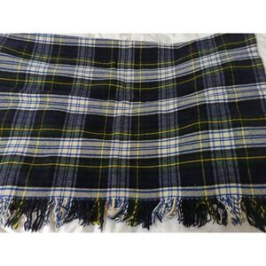 Martin's England throw blanket Gordon Tartan Plaid Blue yellow green Fringe FLAW